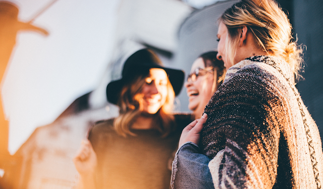 Are your chatting skills often seen through? Learn to use reverse thinking to communicate